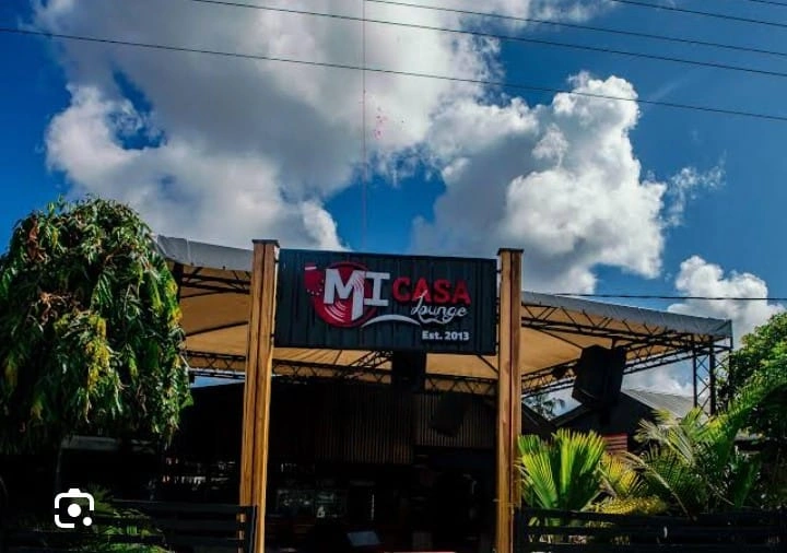 Mi Casa Lounge