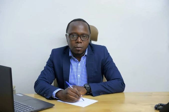 Dr. Yves Lubenga