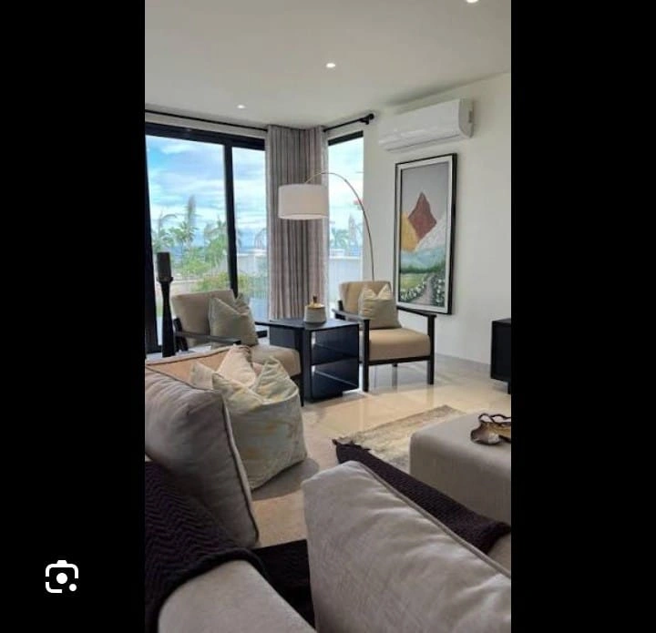Menashe Interiors