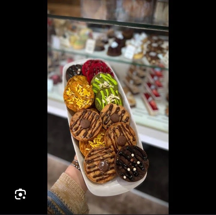 Mac's Patisserie