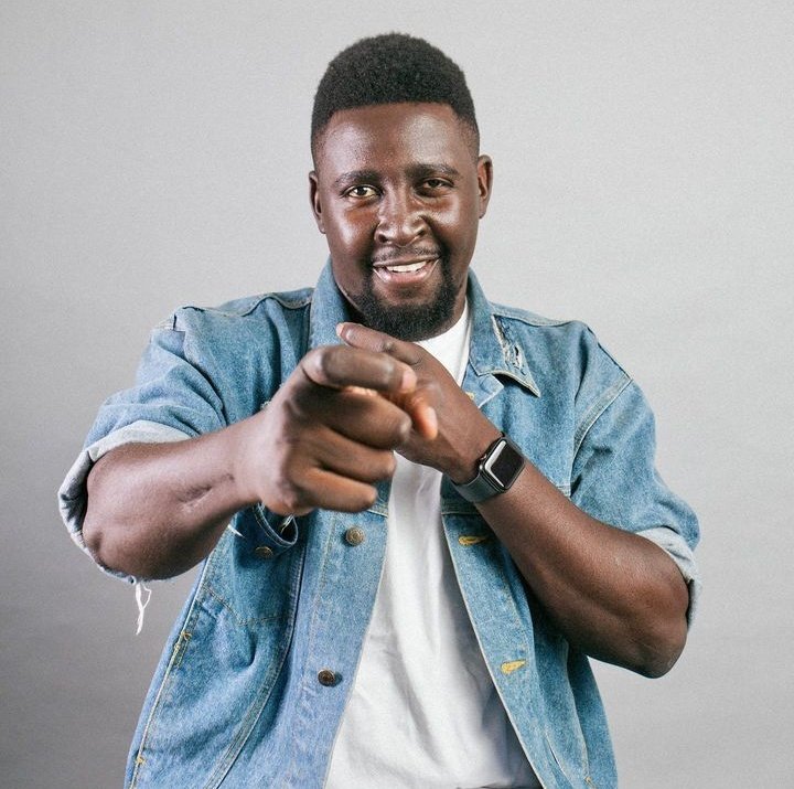 DJ Grauchi-  DJ, Music Curator & Apple Music Ambassador